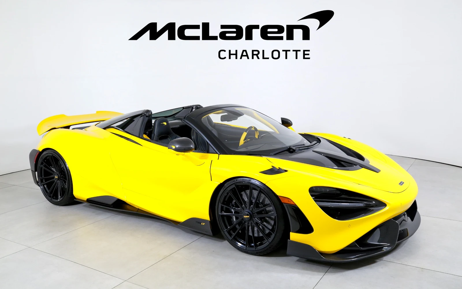 2022 McLaren 765LT Spider, 8/29