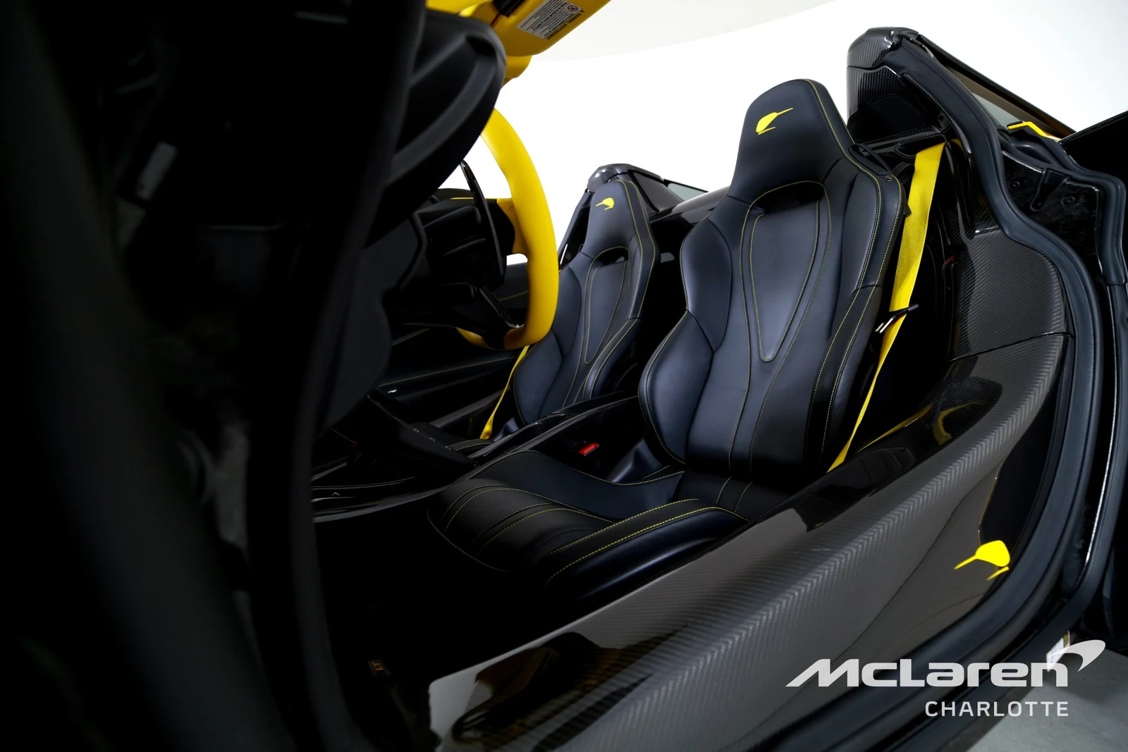 2022 McLaren 765LT Spider, 10/29