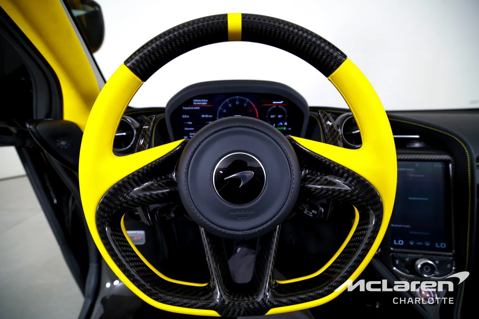 2022 McLaren 765LT Spider, 12/29
