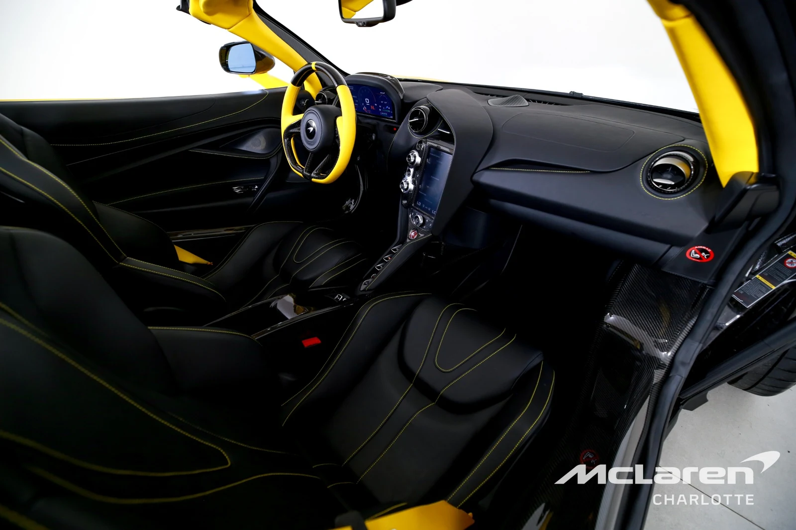 2022 McLaren 765LT Spider, 16/29