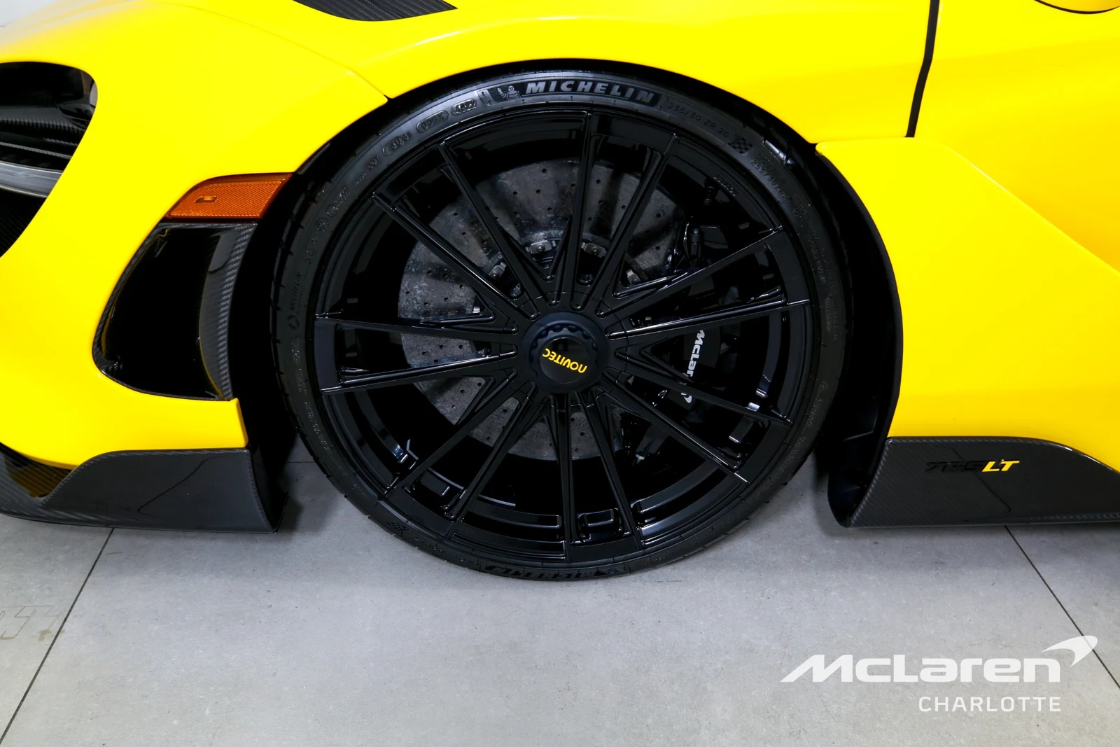 2022 McLaren 765LT Spider, 22/29