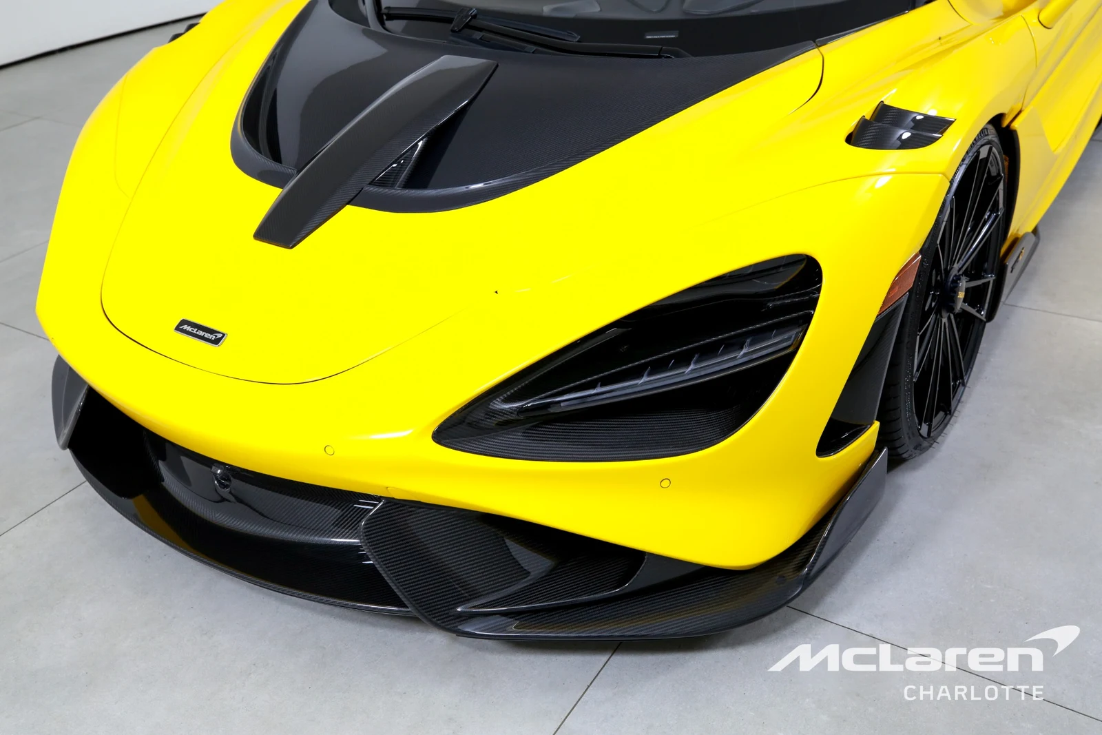 2022 McLaren 765LT Spider, 23/29