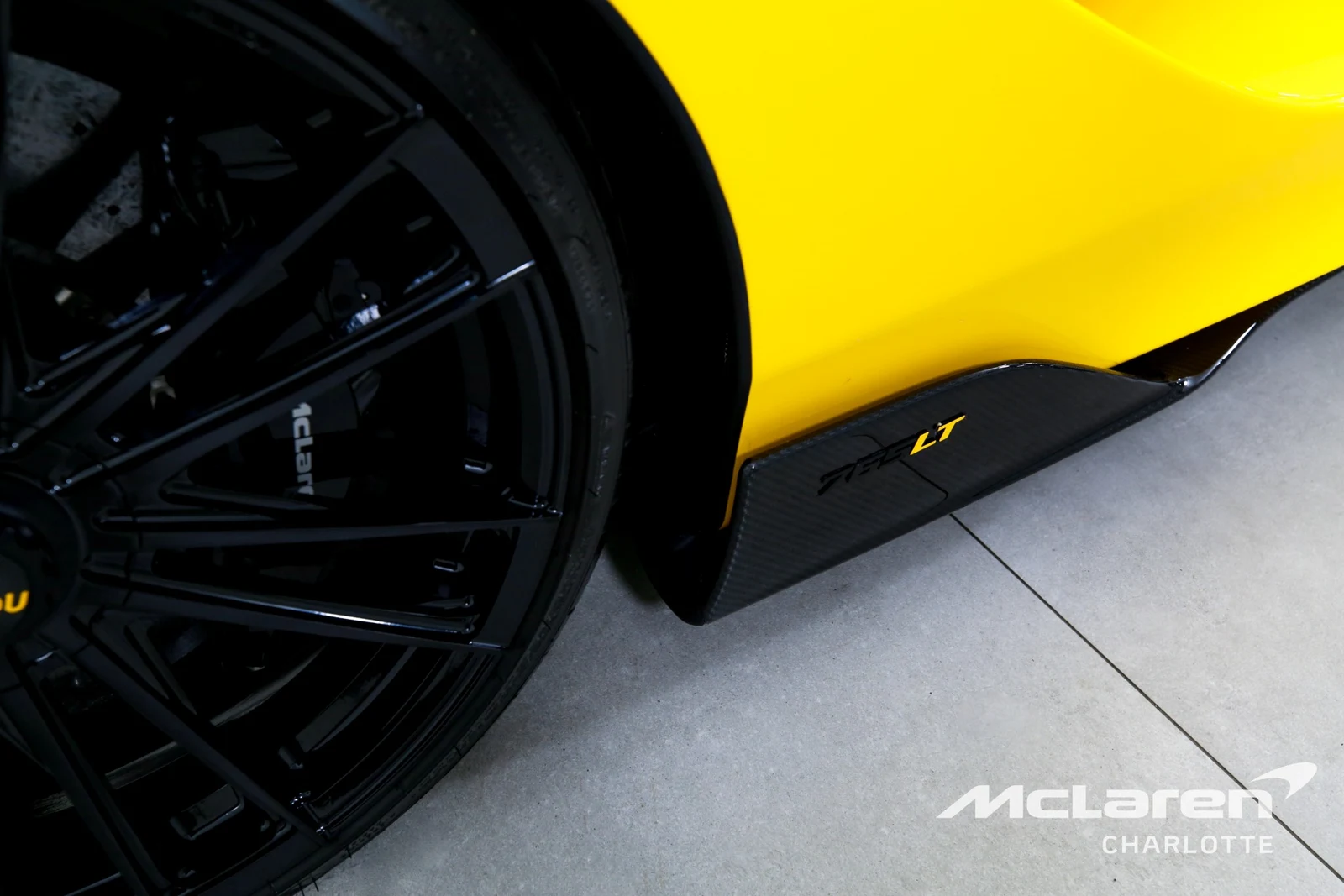 2022 McLaren 765LT Spider, 24/29