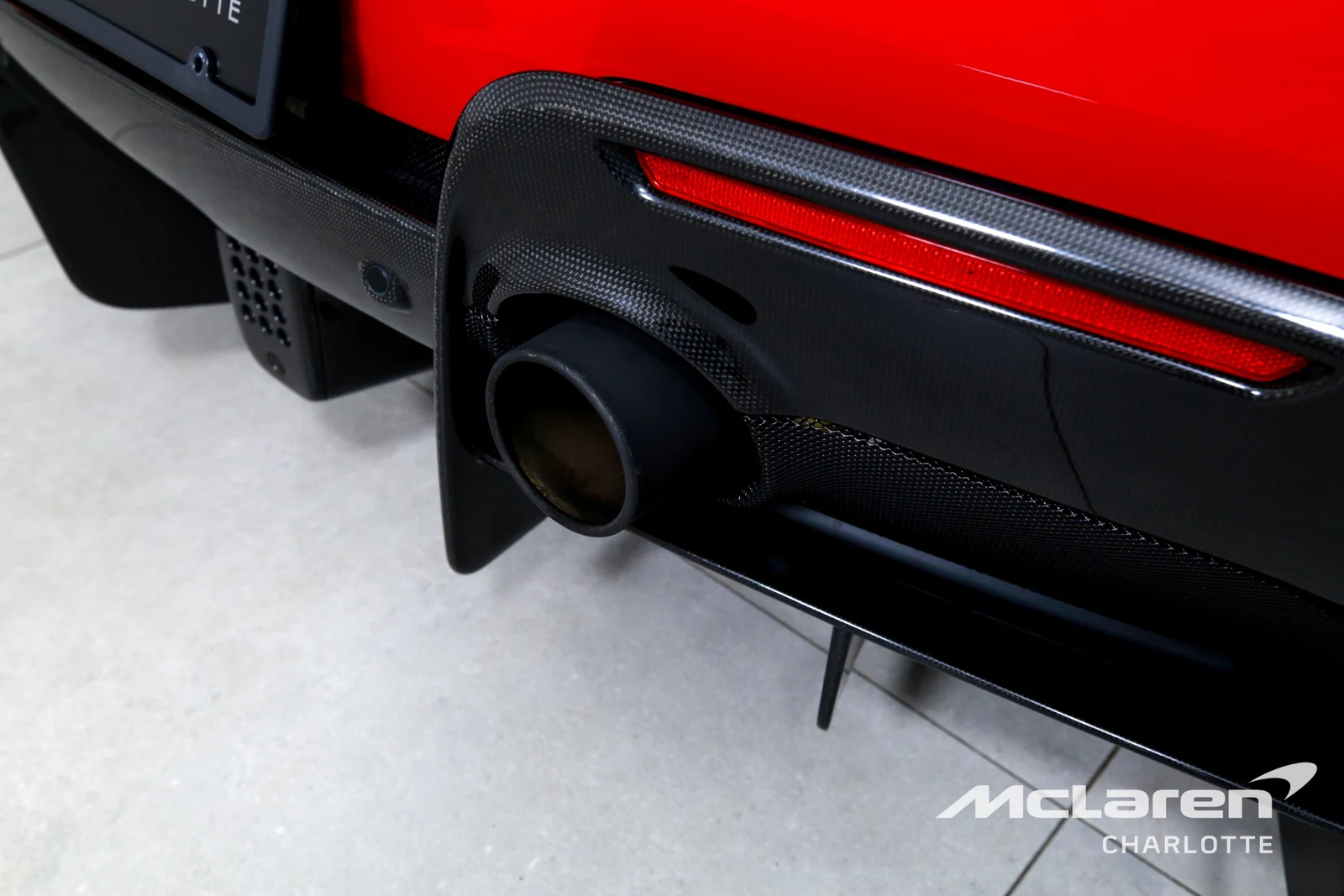 2020 Ferrari 488 Pista, 27/29