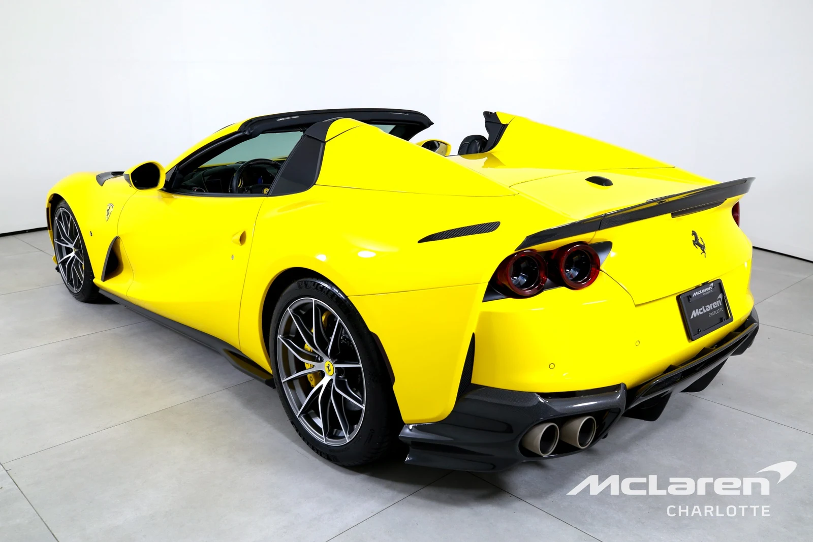 2023 Ferrari 812 GTS, 4/29