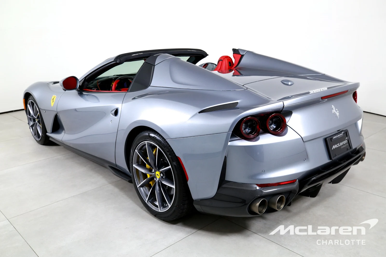 2022 Ferrari 812 GTS, 4/29