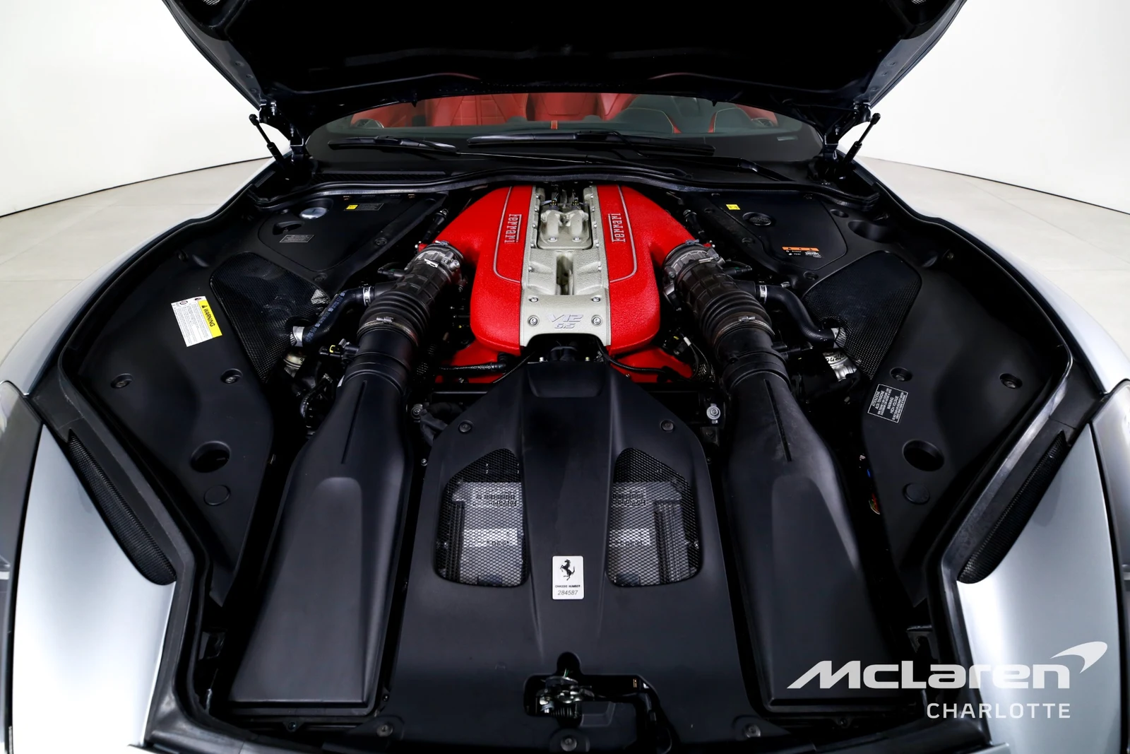 2022 Ferrari 812 GTS, 22/29