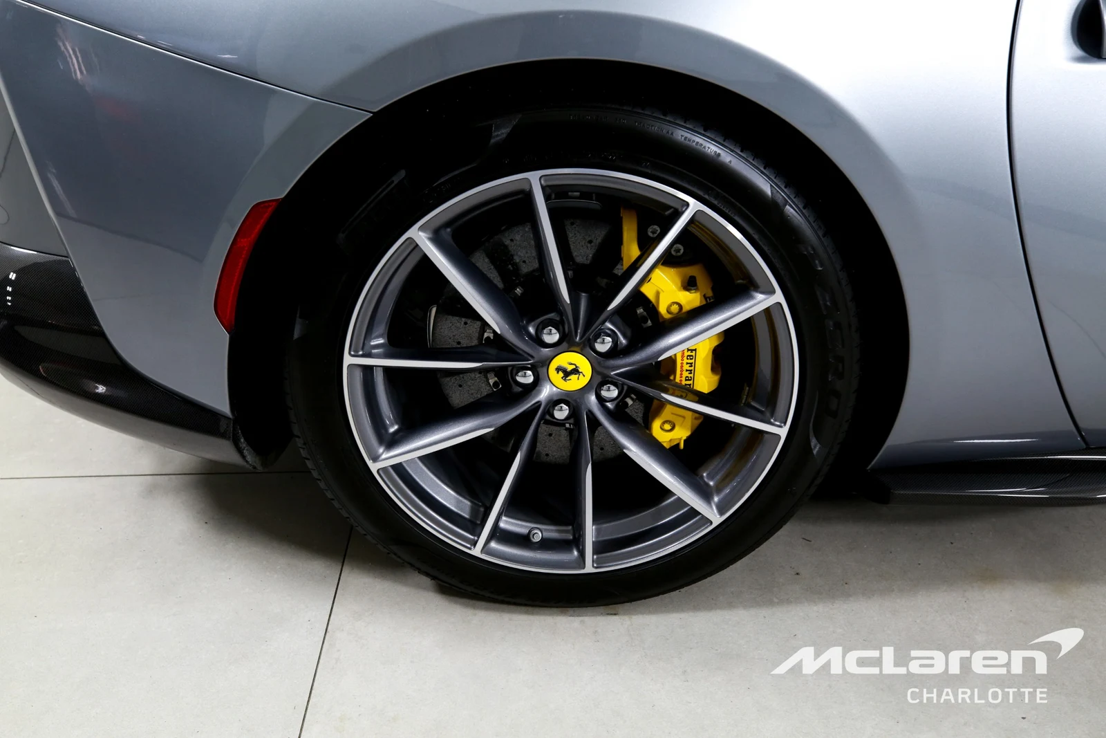 2022 Ferrari 812 GTS, 23/29