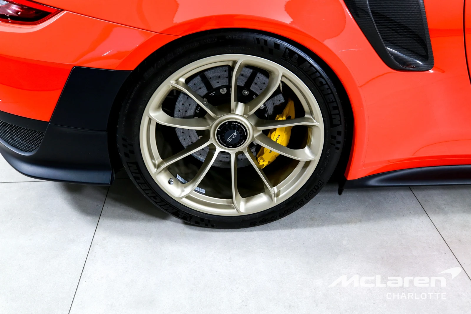 2018 Porsche 911 GT2 RS, 20/29