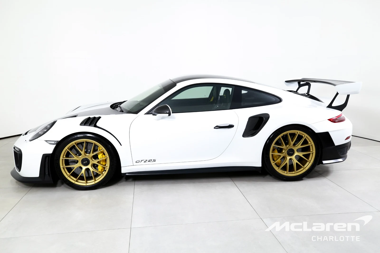 2018 Porsche 911 GT2 RS, 2/29