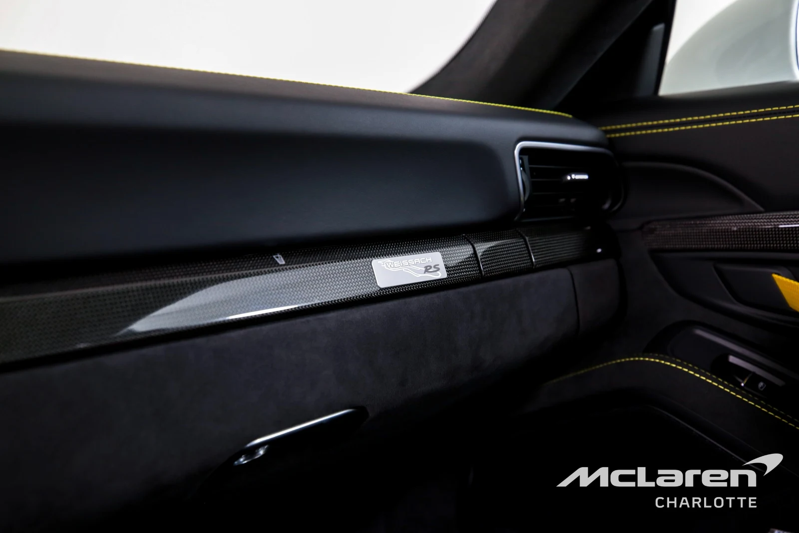 2018 Porsche 911 GT2 RS, 16/29