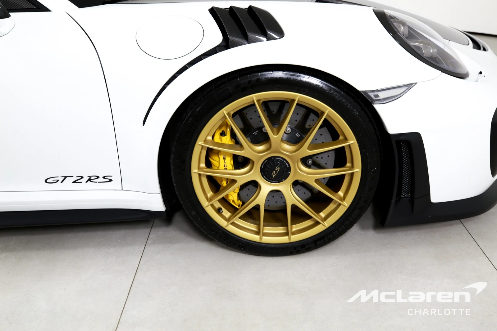 2018 Porsche 911 GT2 RS, 19/29