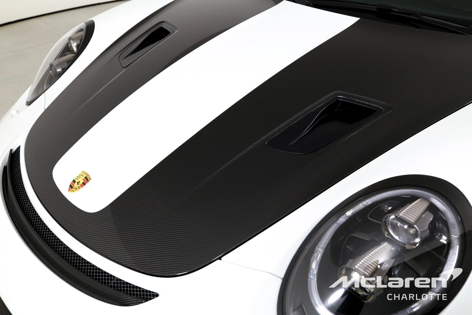 2018 Porsche 911 GT2 RS, 25/29