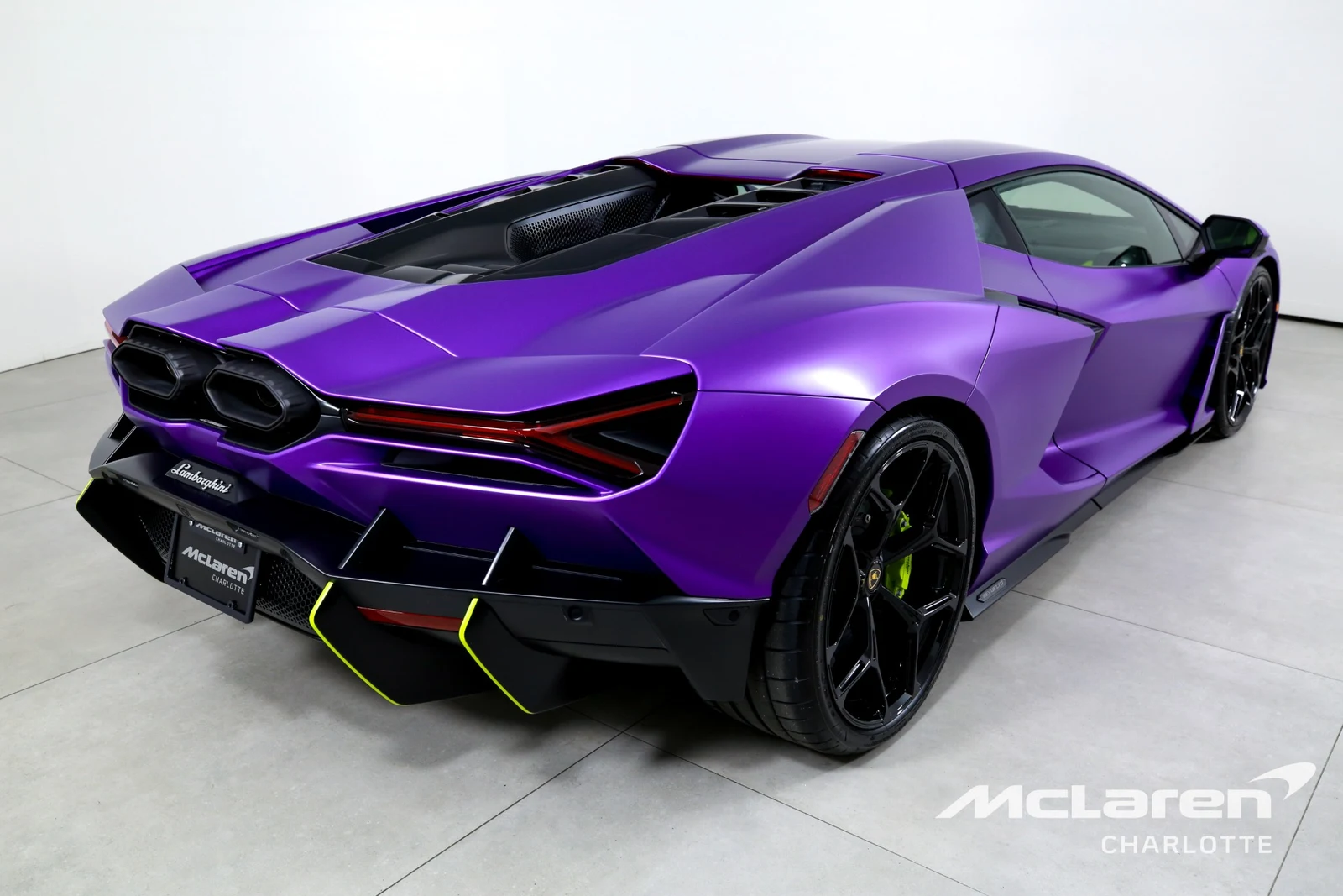 2025 Lamborghini Revuelto, 6/29