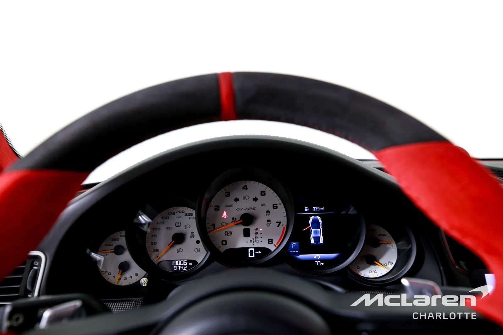 2018 Porsche 911 GT2 RS, 11/29