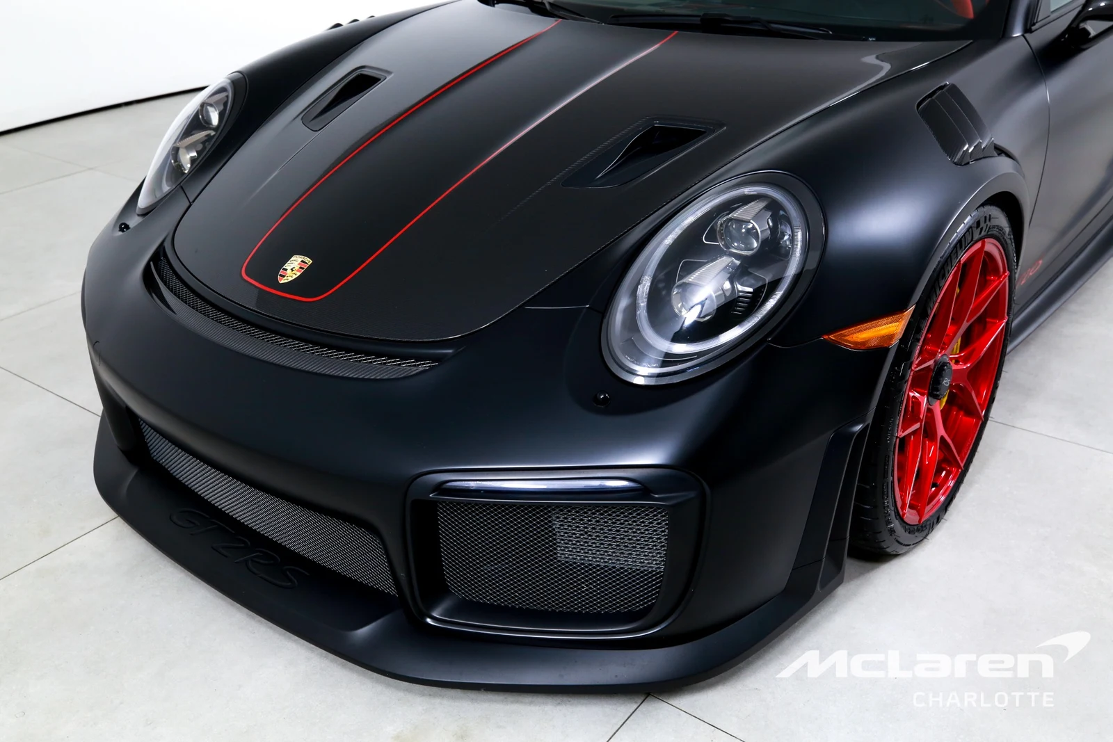 2018 Porsche 911 GT2 RS, 25/29