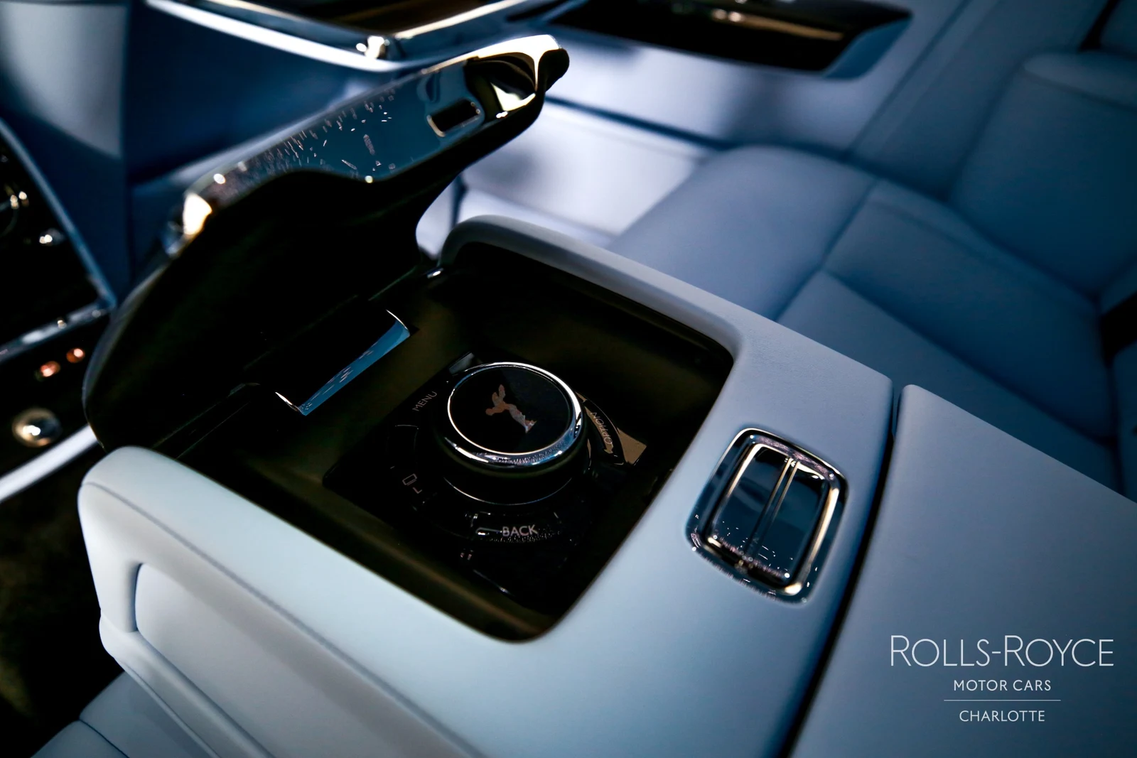 2027 Rolls-Royce Phantom Series II, 13/29