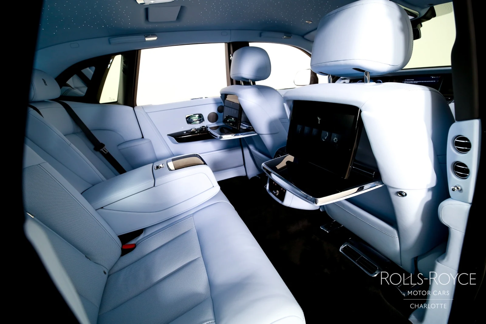 2027 Rolls-Royce Phantom Series II, 18/29