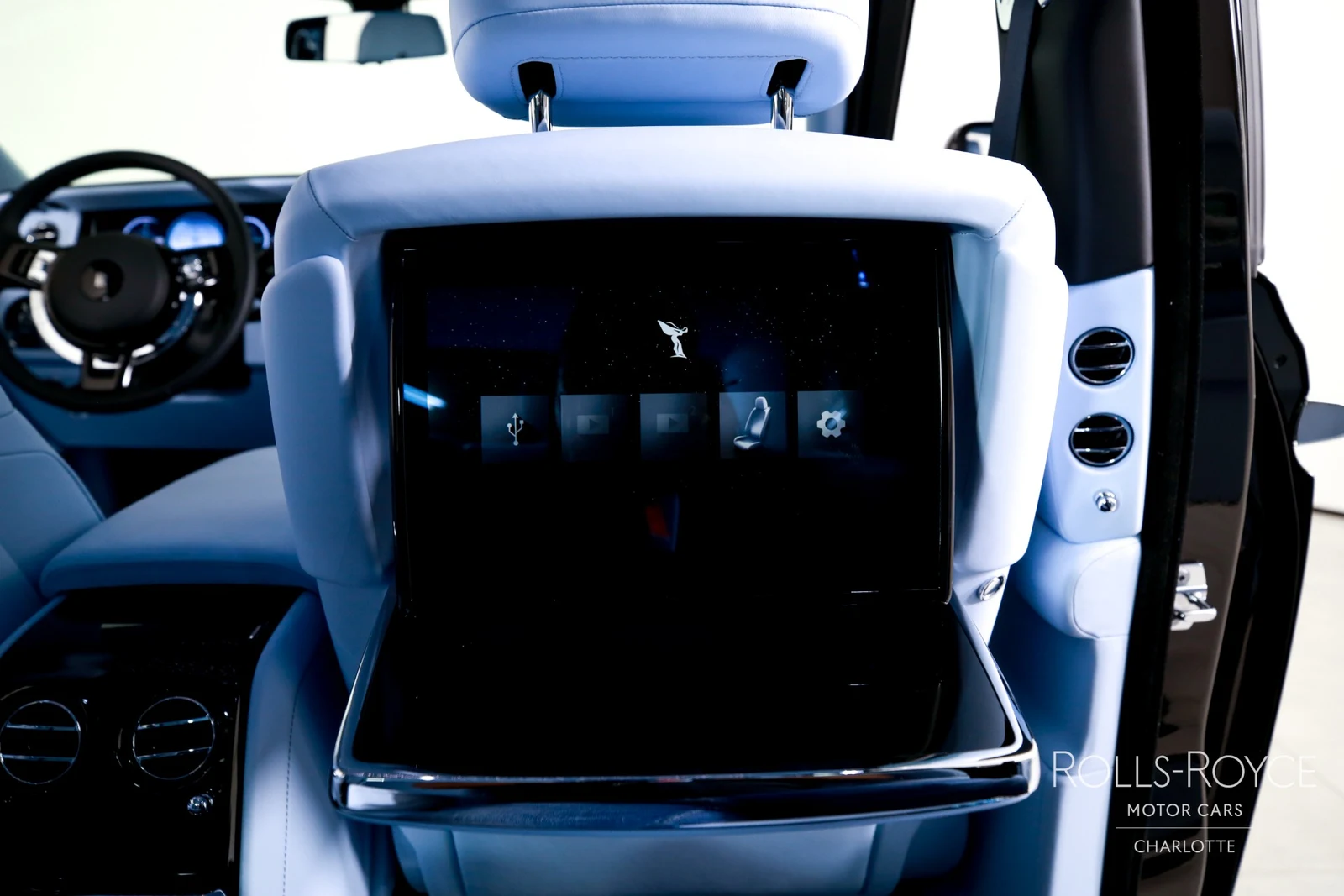 2027 Rolls-Royce Phantom Series II, 19/29