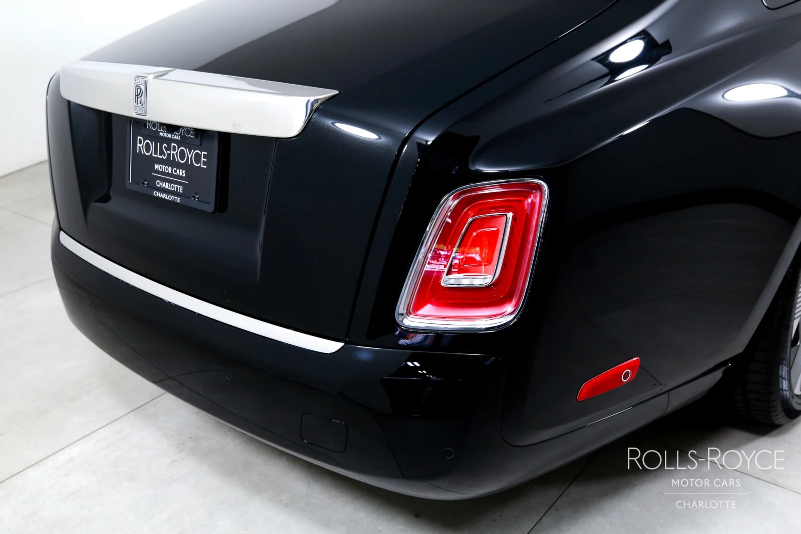 2027 Rolls-Royce Phantom Series II, 29/29
