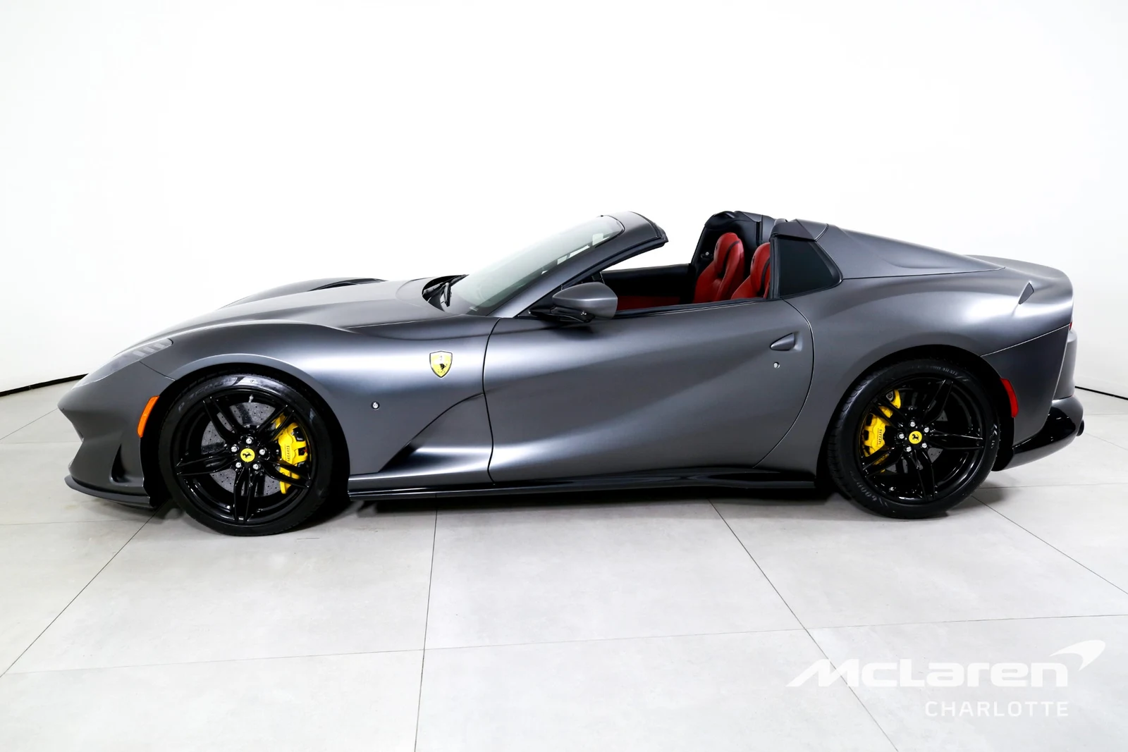 2021 Ferrari 812 GTS, 4/29