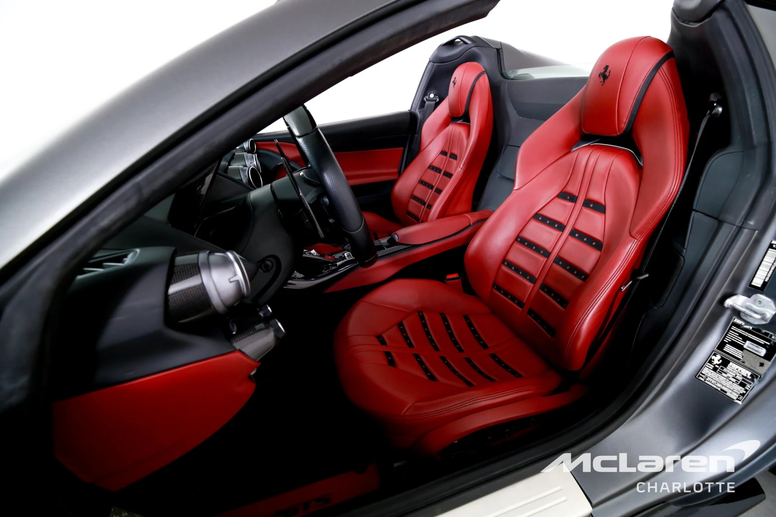 2021 Ferrari 812 GTS, 10/29