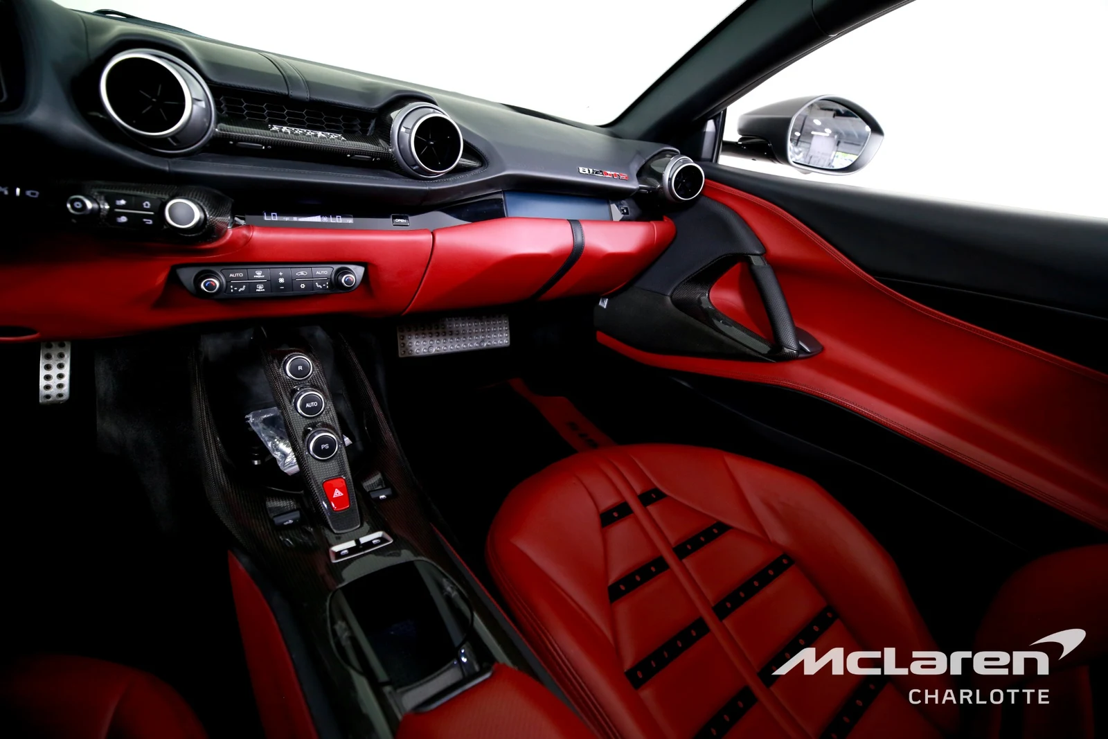 2021 Ferrari 812 GTS, 14/29