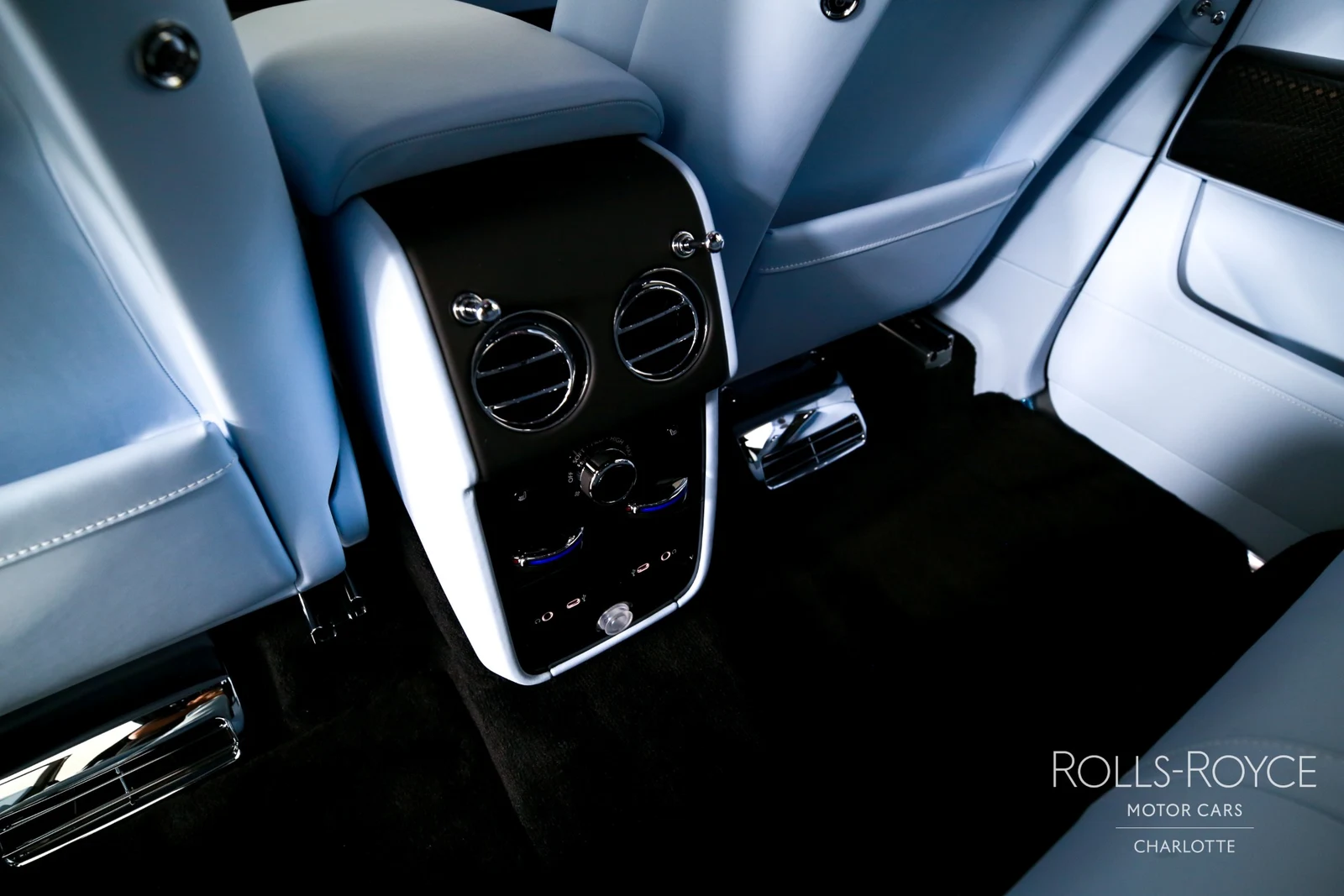 2027 Rolls-Royce Black Badge Cullinan Series II, 13/29