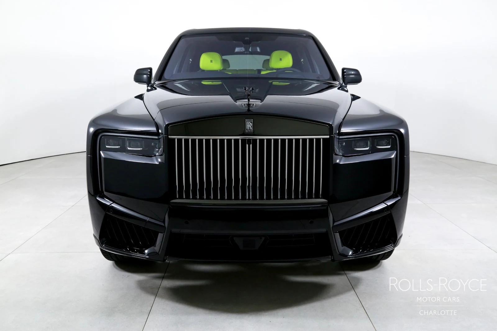 2027 Rolls-Royce Black Badge Cullinan Series II, 4/29
