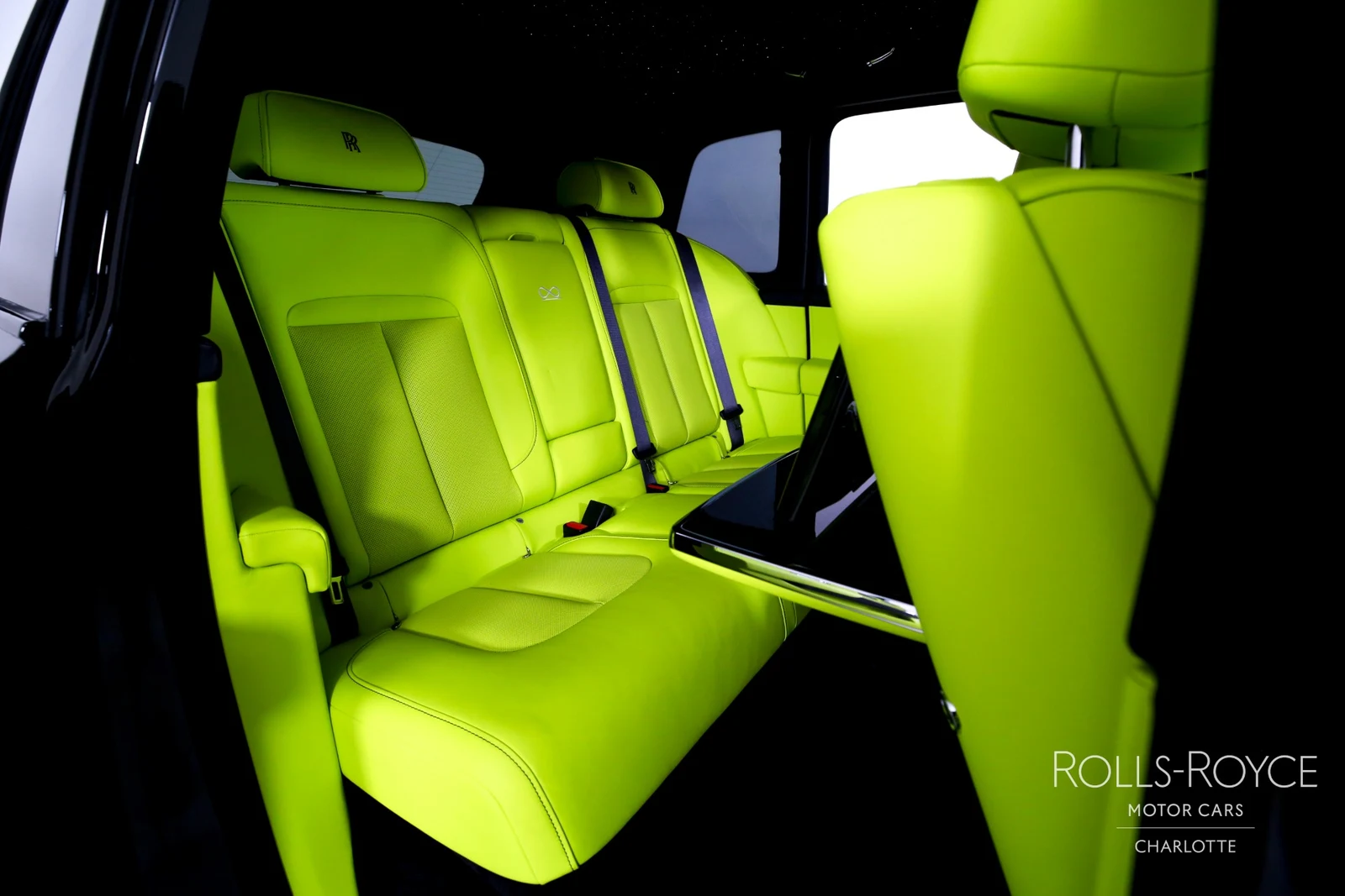 2027 Rolls-Royce Black Badge Cullinan Series II, 18/29