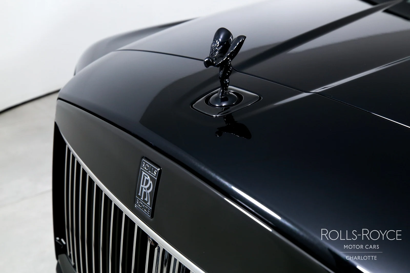 2027 Rolls-Royce Black Badge Cullinan Series II, 28/29