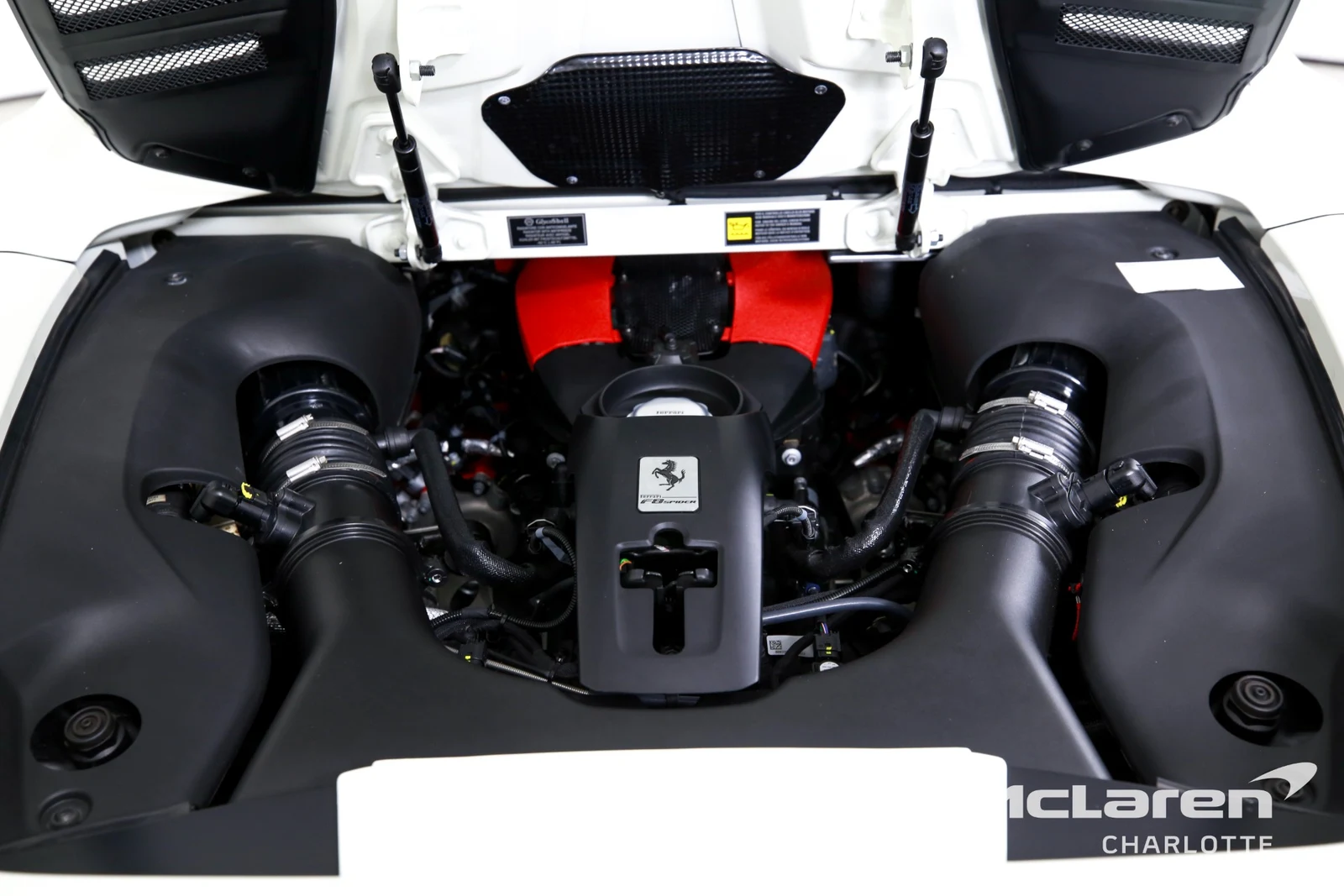 2022 Ferrari F8 Spider, 22/29
