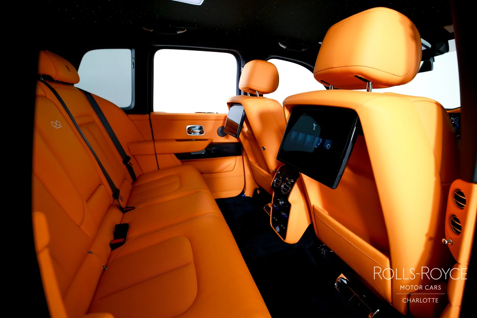 2027 Rolls-Royce Black Badge Cullinan Series II, 18/29