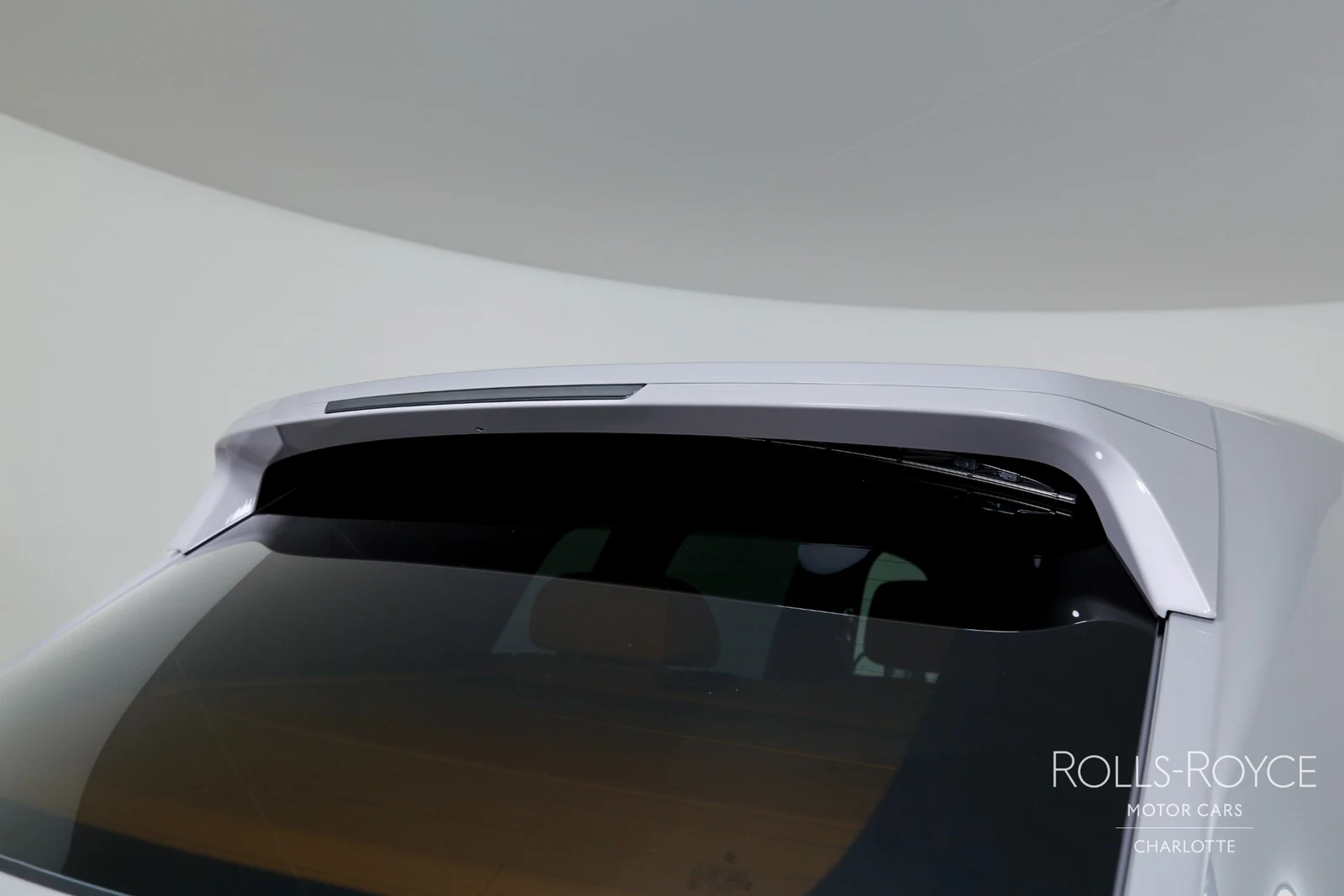 2027 Rolls-Royce Black Badge Cullinan Series II, 28/29