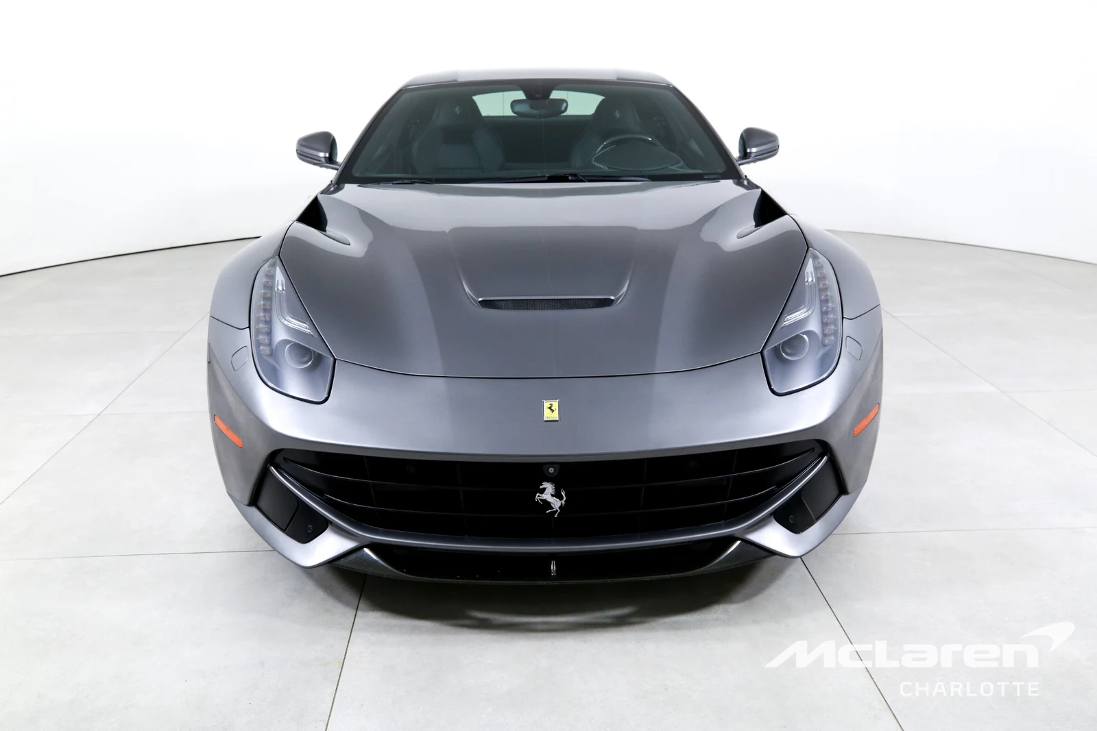 2016 Ferrari F12berlinetta, 2/29