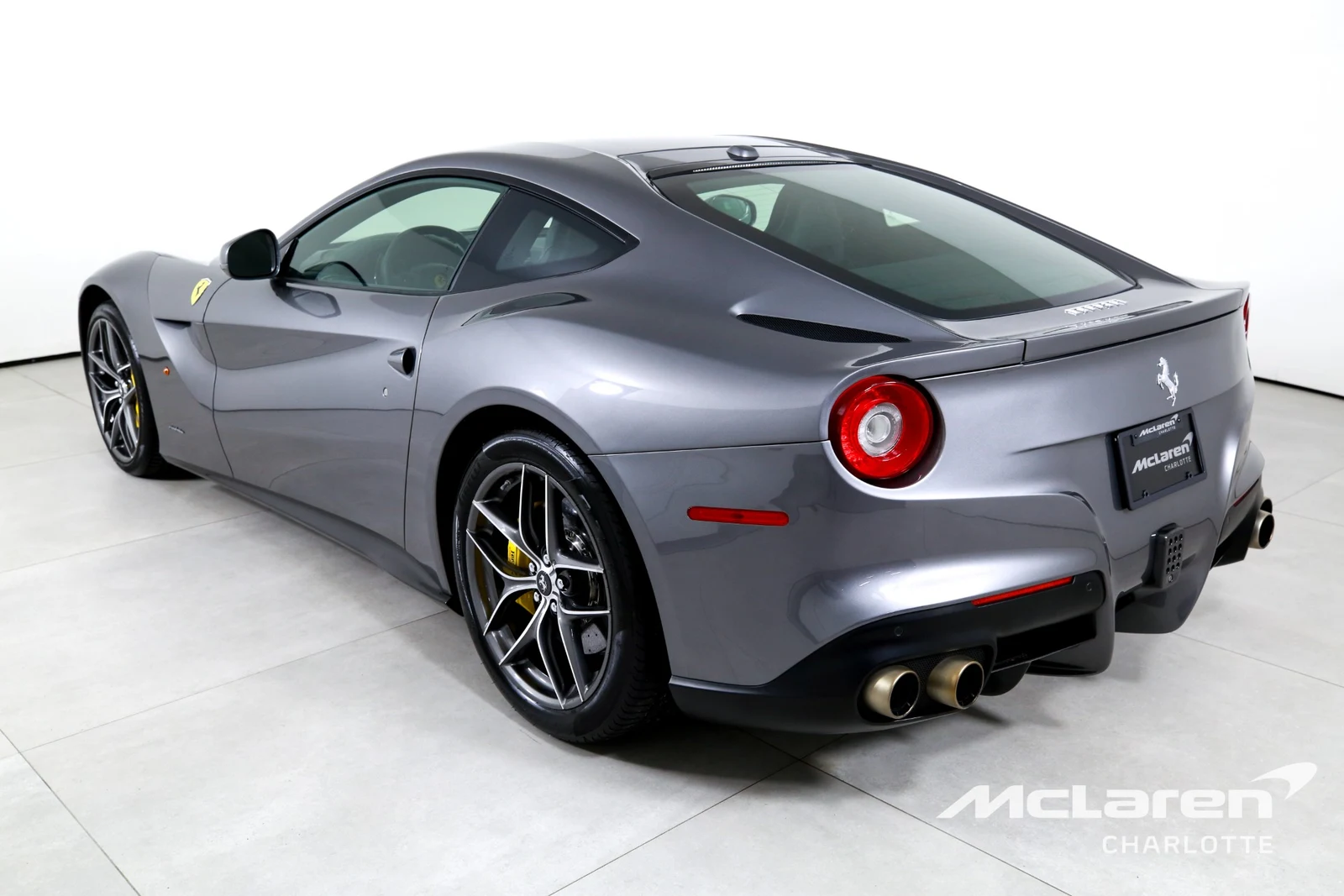 2016 Ferrari F12berlinetta, 3/29