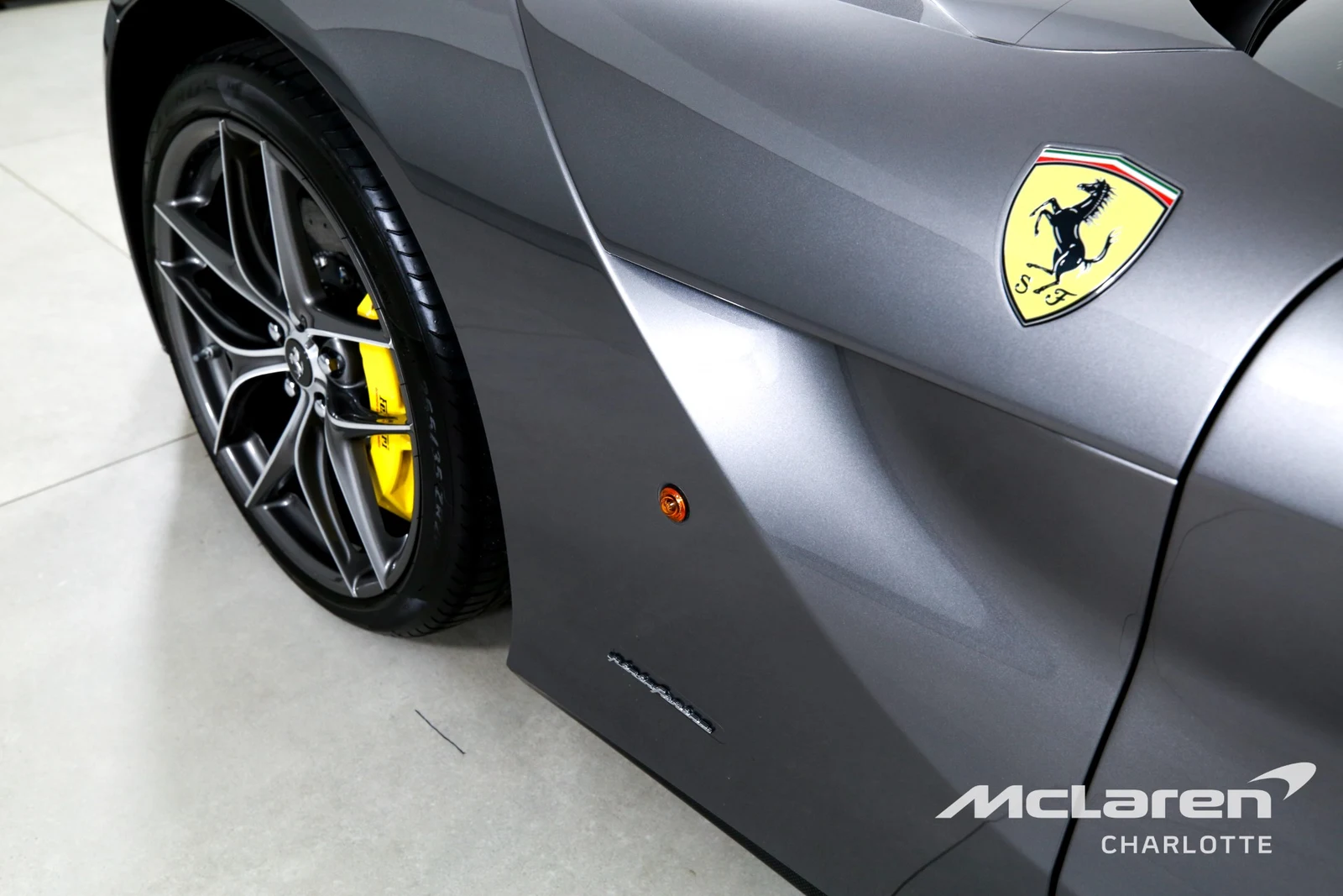 2016 Ferrari F12berlinetta, 28/29