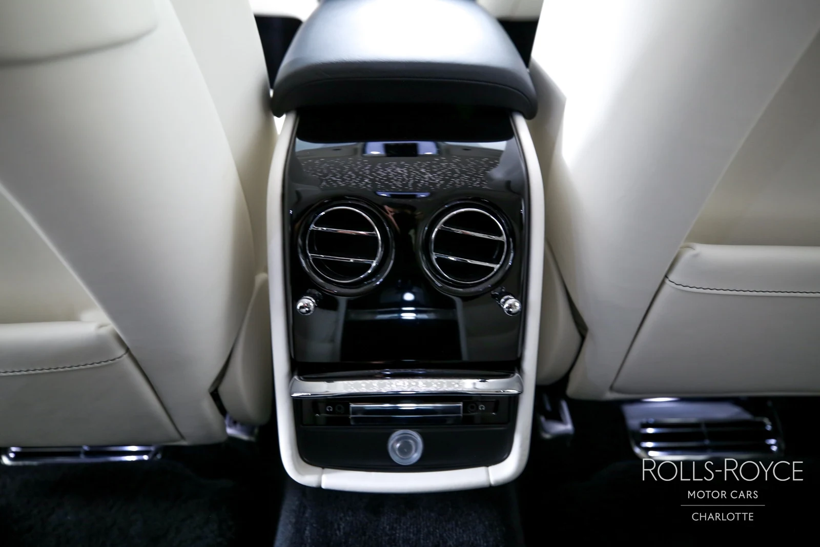 2024 Rolls-Royce Phantom Series II, 13/29