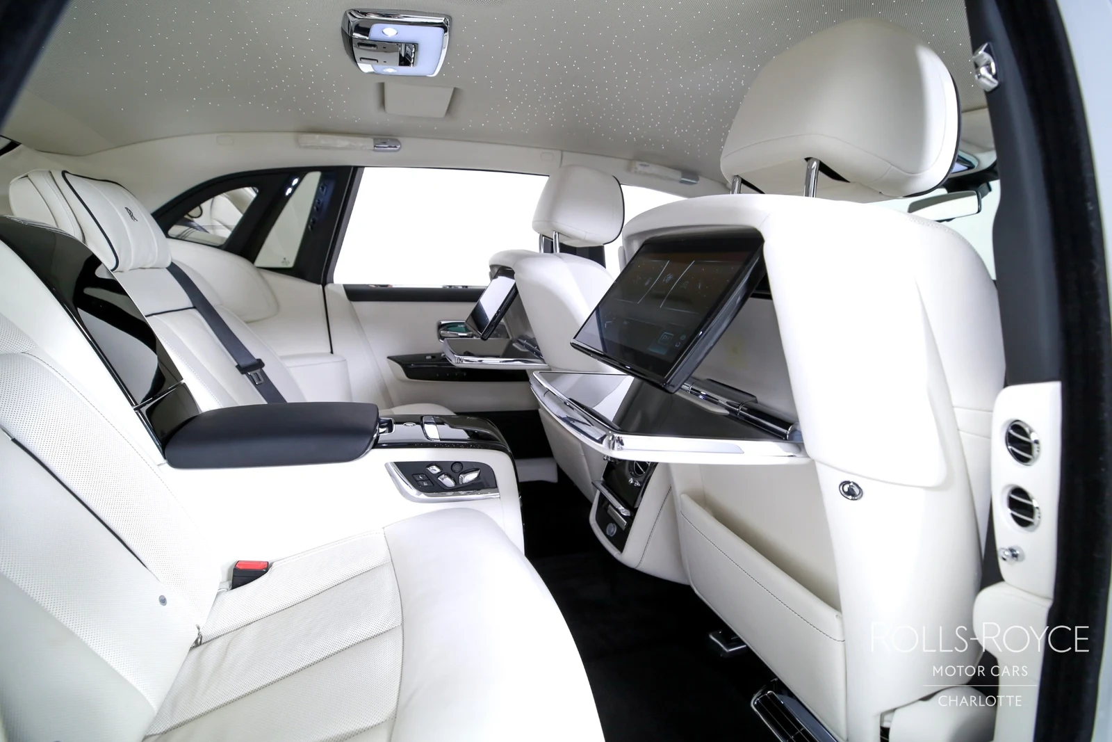 2024 Rolls-Royce Phantom Series II, 18/29