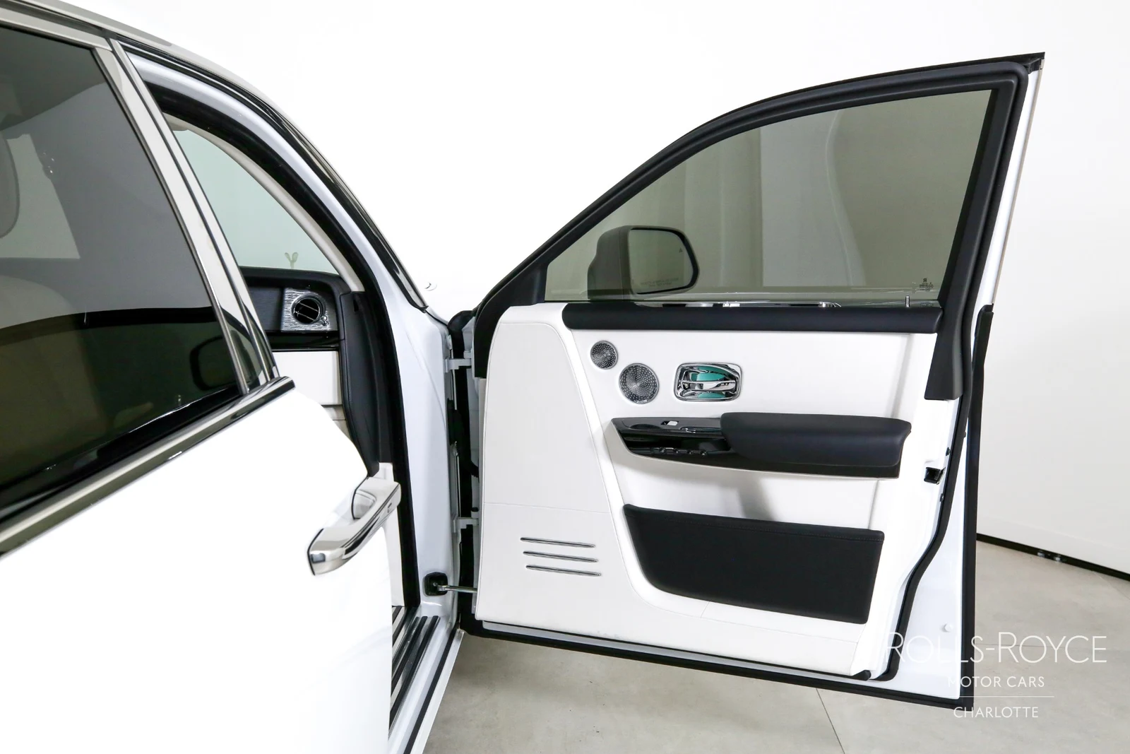 2024 Rolls-Royce Phantom Series II, 20/29