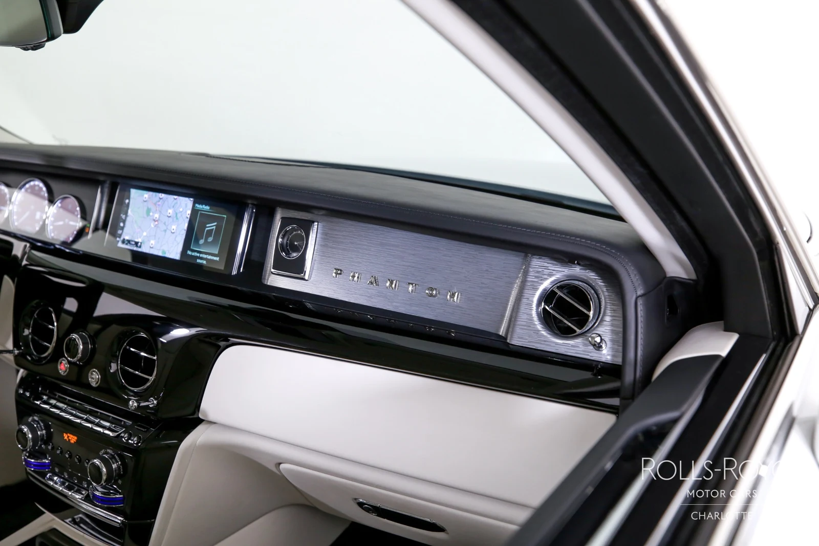 2024 Rolls-Royce Phantom Series II, 22/29