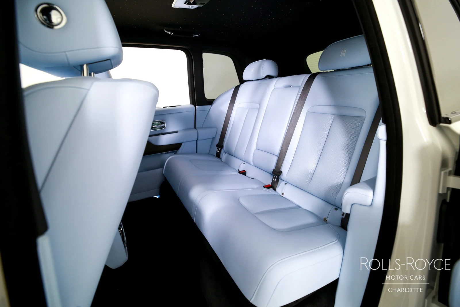2027 Rolls-Royce Cullinan Series II, 11/29