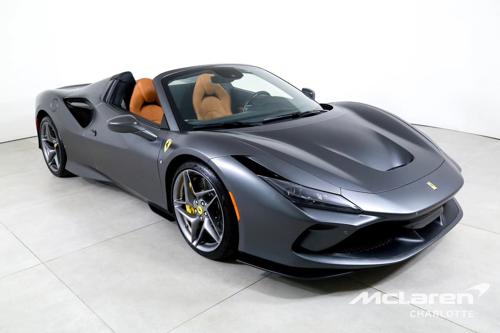 2022 Ferrari F8 Spider, 2/29