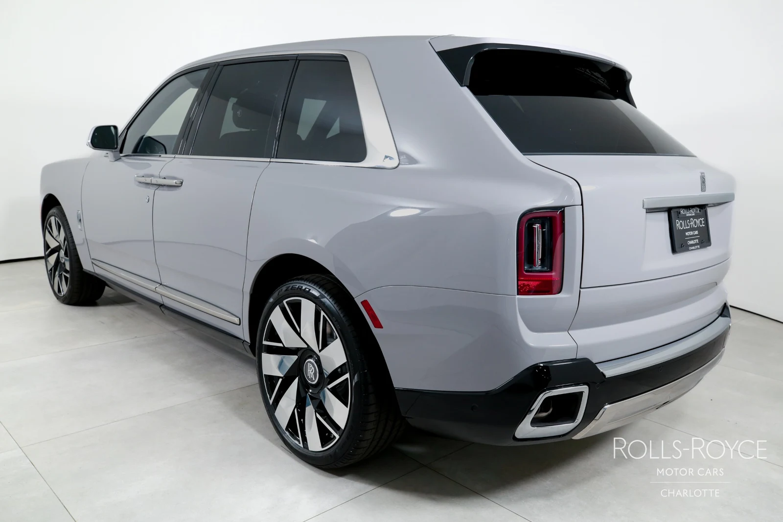 2026 Rolls-Royce Cullinan Series II, 4/29