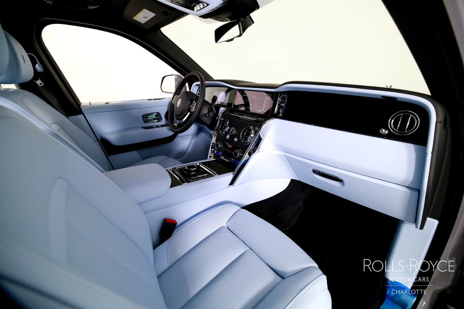 2027 Rolls-Royce Cullinan Series II, 22/29