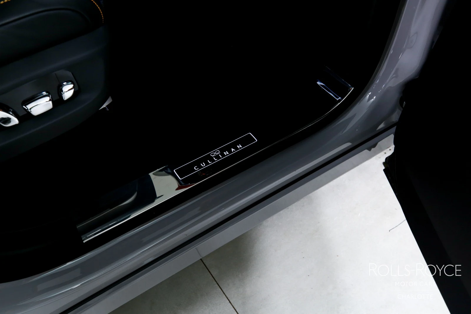 2026 Rolls-Royce Black Badge Cullinan Series II, 23/29
