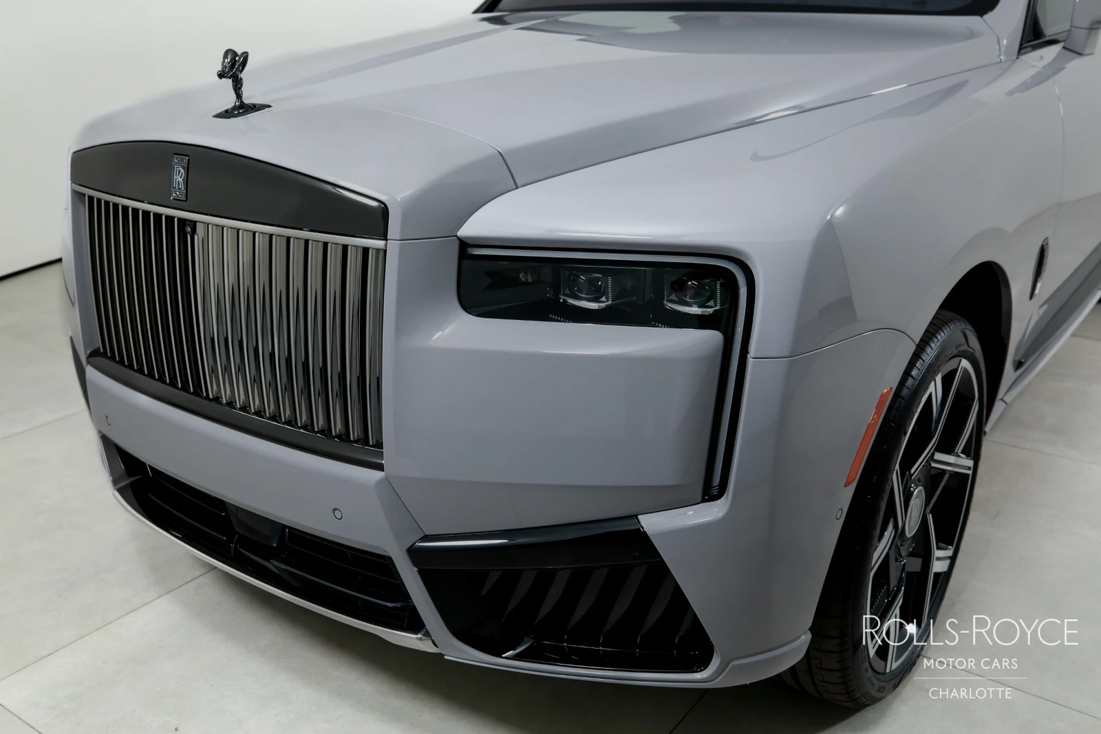 2026 Rolls-Royce Black Badge Cullinan Series II, 27/29