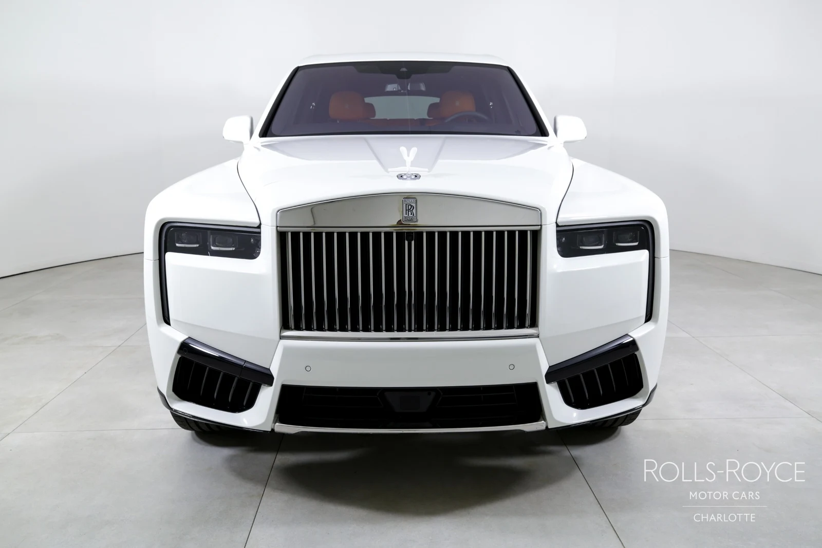 2025 Rolls-Royce Cullinan Series II, 4/29