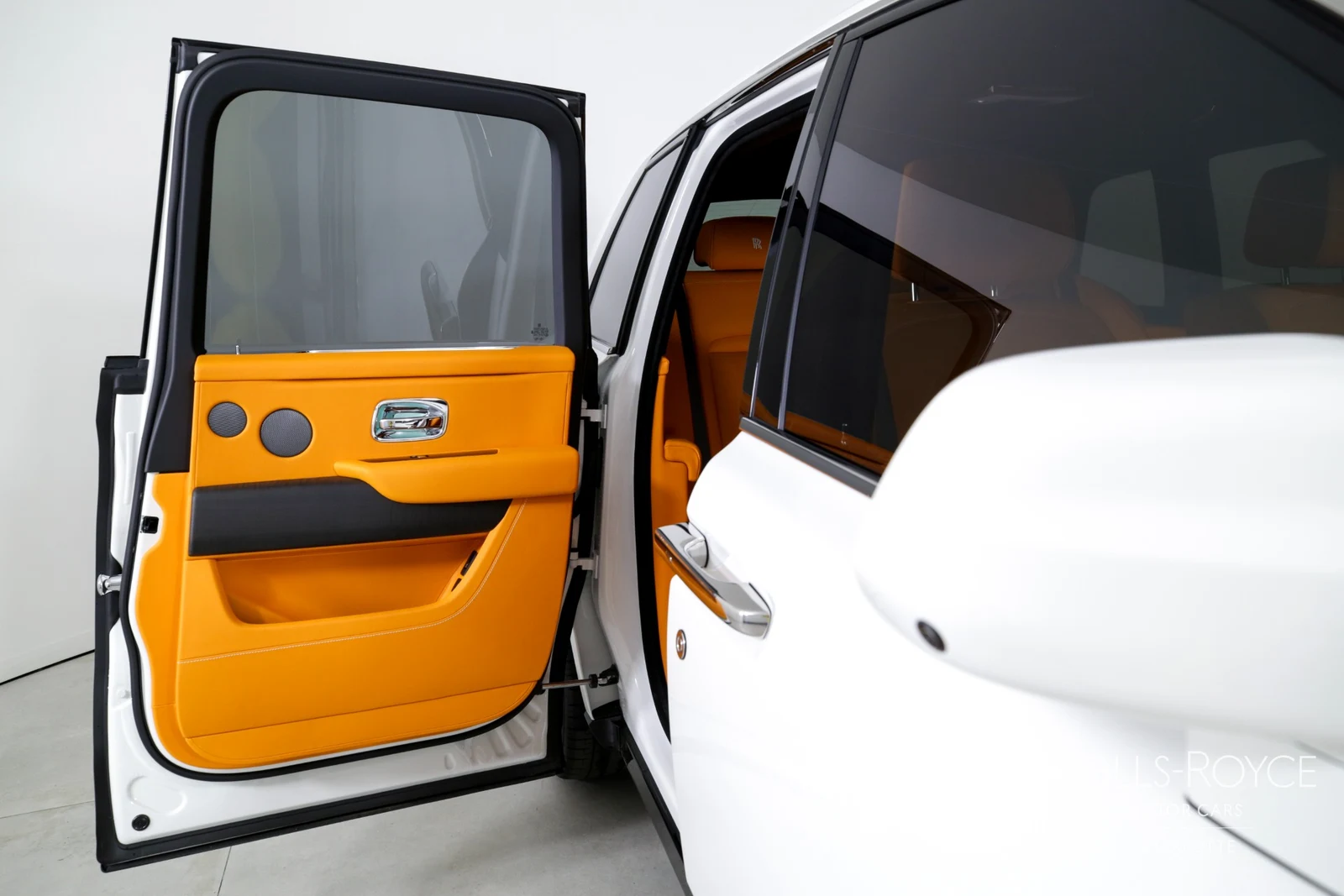2025 Rolls-Royce Cullinan Series II, 17/29
