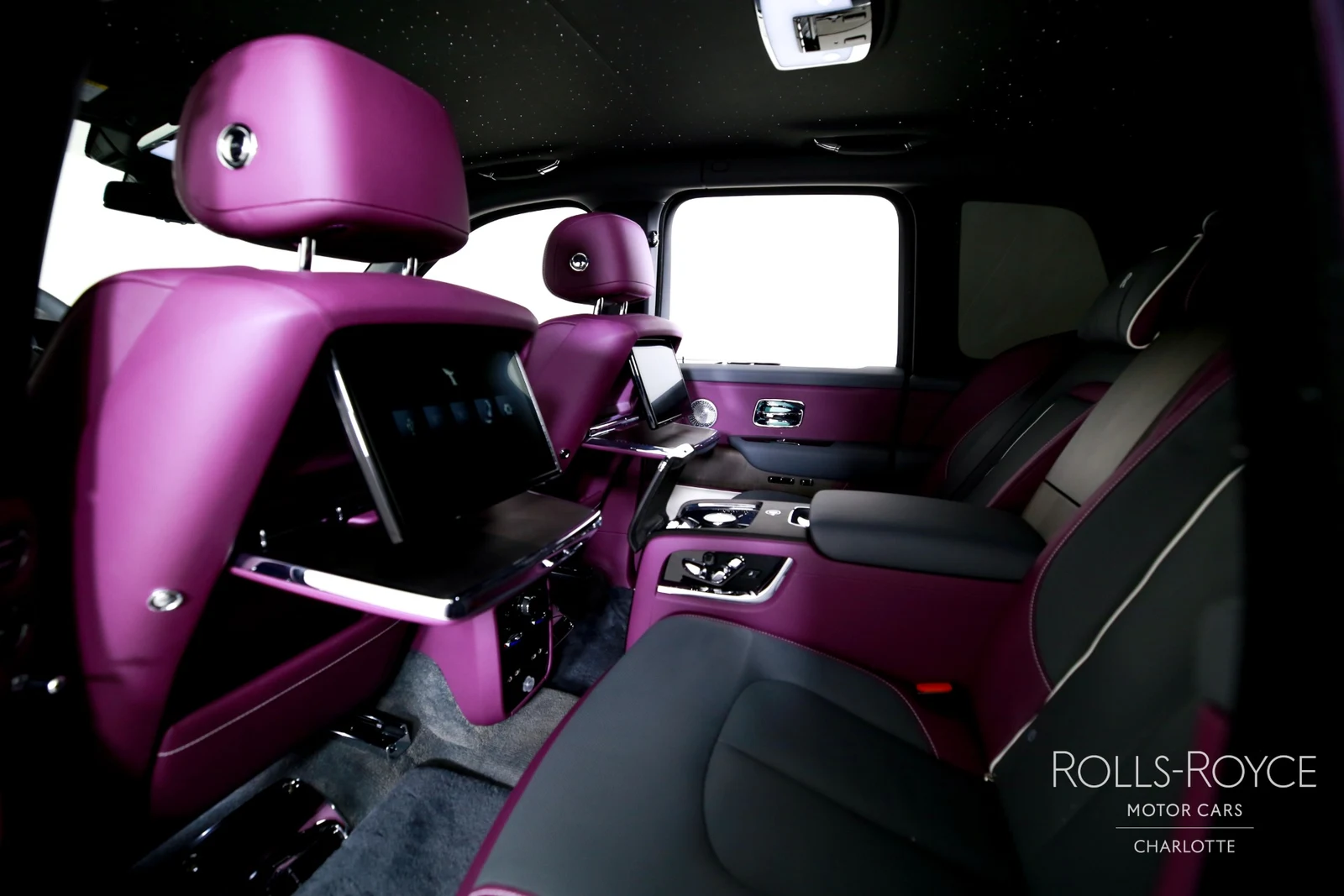 2025 Rolls-Royce Cullinan Series II, 12/29